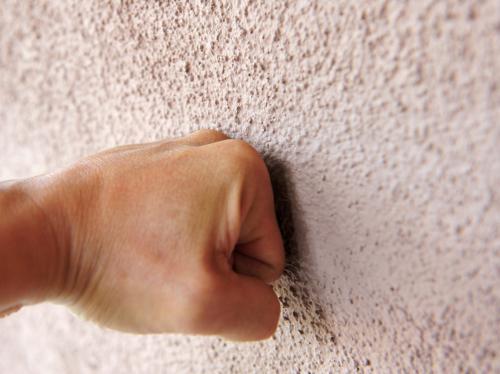 Прочная и не царапается Прочная и не царапается