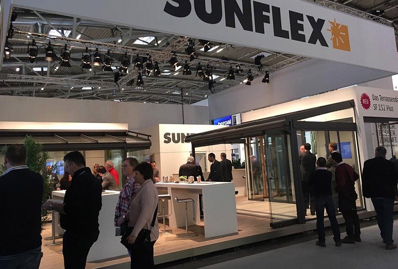 Безрамные системы остекления Sunflex на BAU 2019