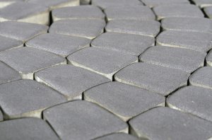 Тротуарная плитка Braer Standart Классико круговая грифельный частичный прокрас 110/73х115х60 мм – купить в Москве