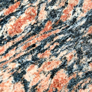 Подпорная стена из гранита Калгуваара 1200х600х300 мм – купить в Москве