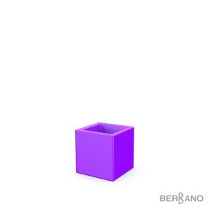 Кашпо Berkano Quarter 25 DB, тип дна: двойное, размер: 25x25x25см, цвет: Deep Violet, арт.220_047_22 – купить в Москве