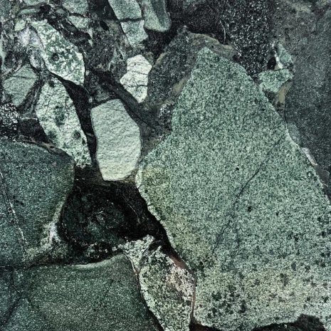 Подпорная стена из гранита Калливолампи 1200х600х300 мм рис 1