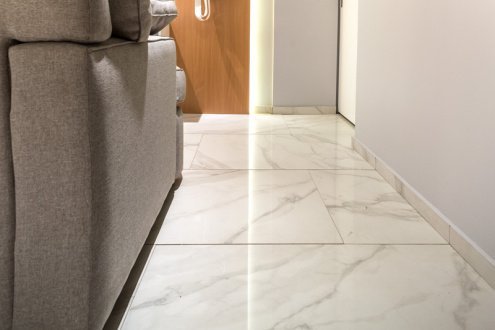 Керамогранит Kerama Marazzi Театро светло-бежевый глянцевая 502х502х9,5мм рядовая плитка SG457702R рис 3