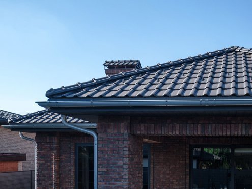 Скоба снегозадерживающая плоская BRAAS-Keramik R RAL 7016 черный 7554202 рис 2