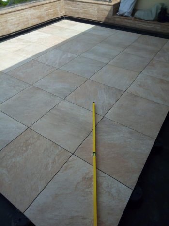 Керамогранит Atlas Concorde Landstone Gold LASTRA матовая структурная ректификат 600х600х20 мм рядовая плитка 610010001167 рис 6